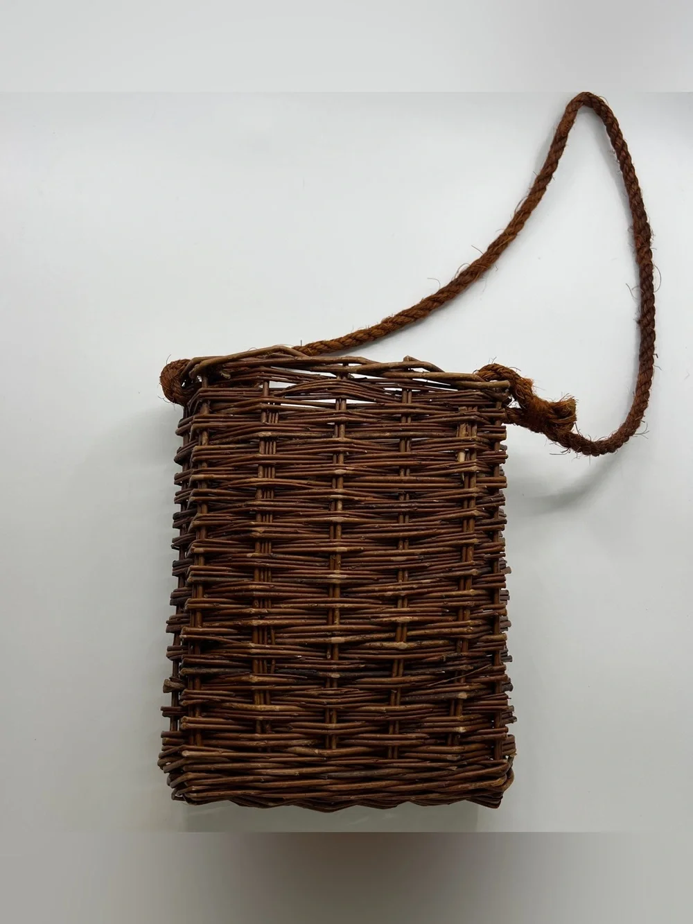 Brown Wicker Woven door basket outdoors bag purse with rope handle